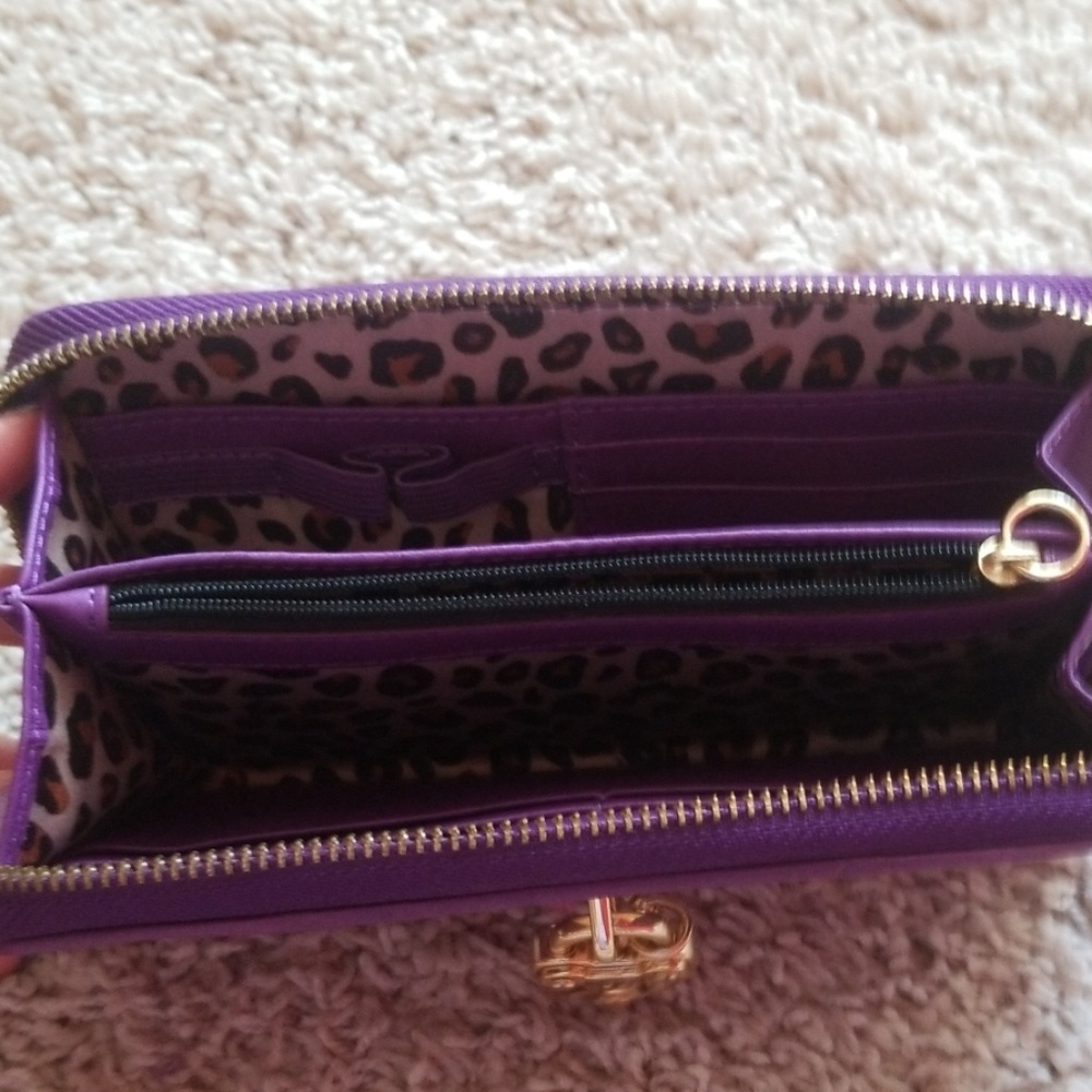 Wallet - Picture 4 of 4